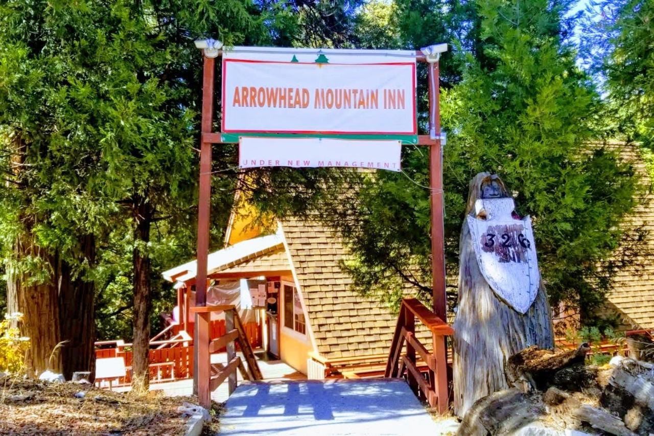 לייק ארוהד Arrowhead Mountain Inn מראה חיצוני תמונה