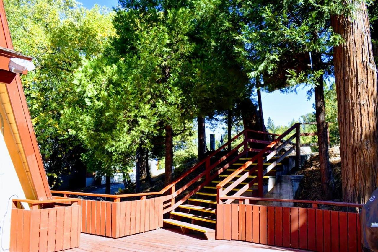 לייק ארוהד Arrowhead Mountain Inn מראה חיצוני תמונה
